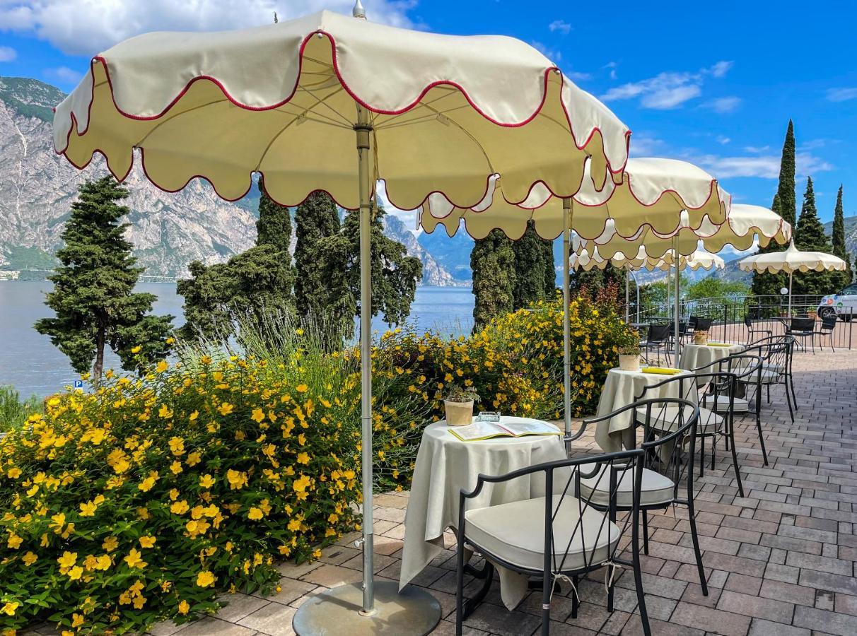 Hotel Oasi Beach Malcesine Luaran gambar