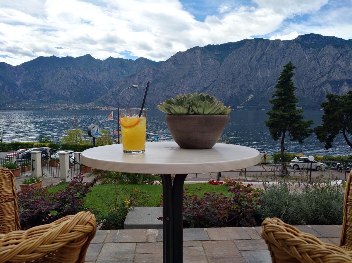 Hotel Oasi Beach Malcesine Luaran gambar