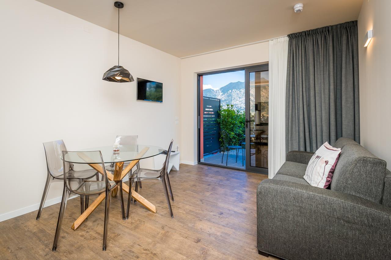 Hotel Oasi Beach Malcesine Luaran gambar