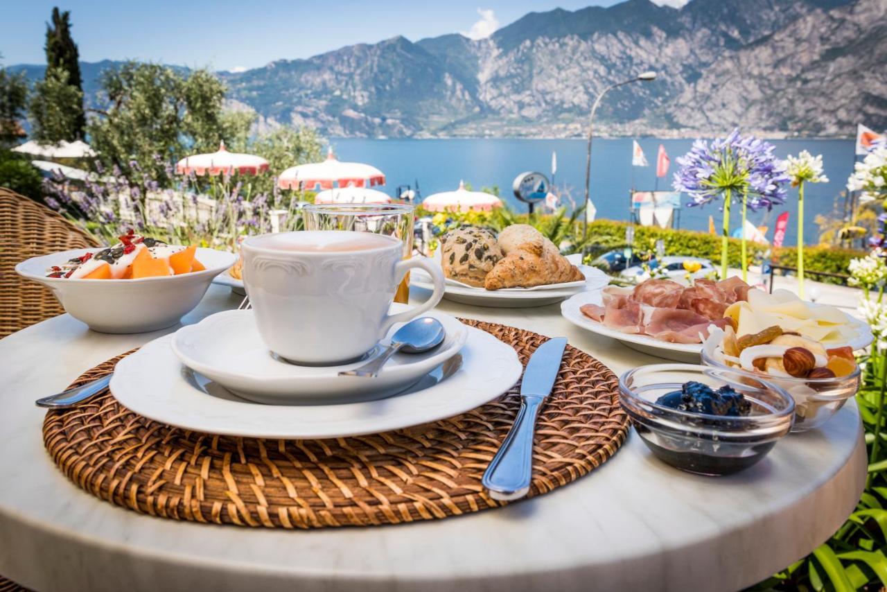 Hotel Oasi Beach Malcesine Luaran gambar